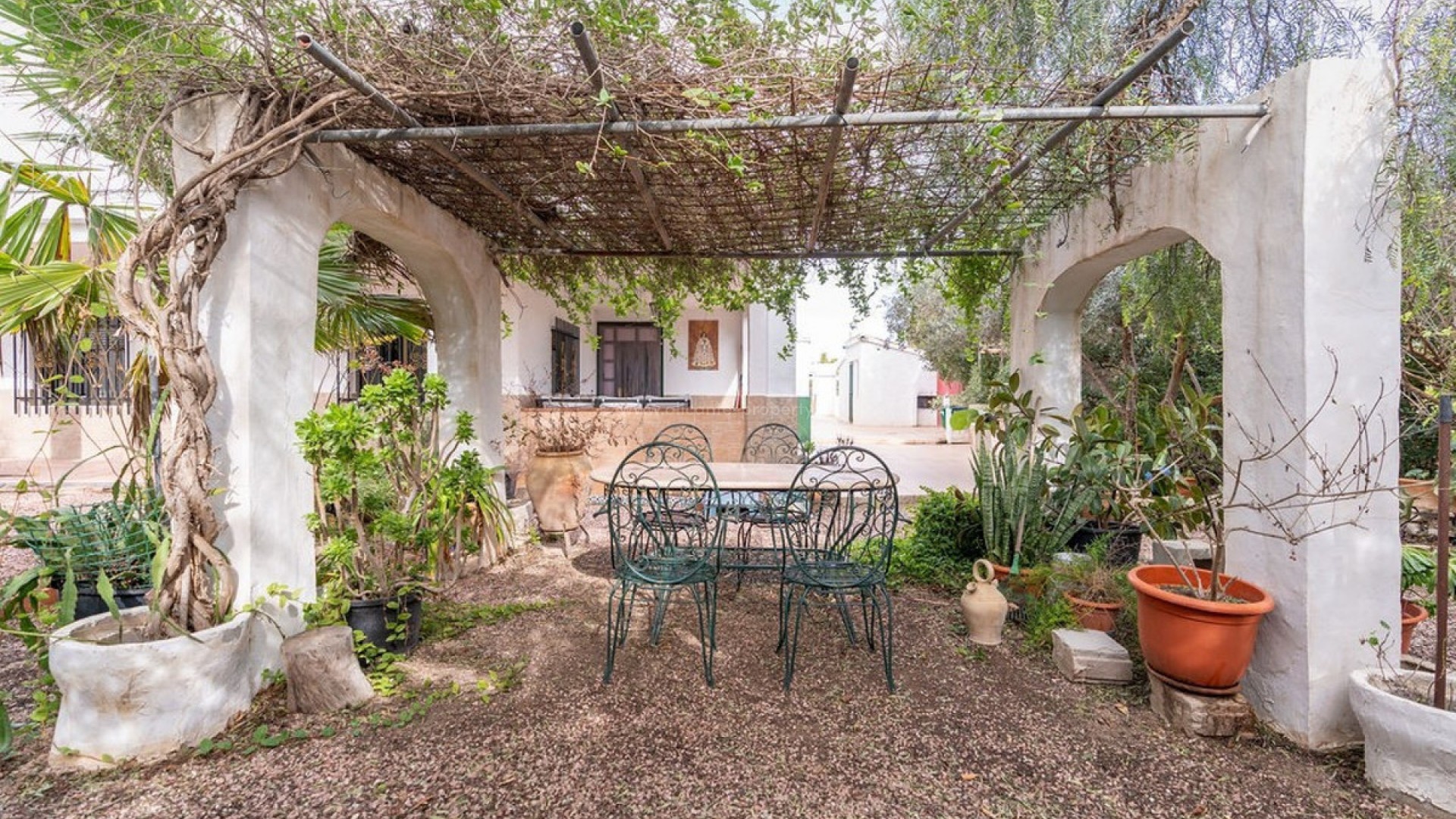 Casa de campo en Hondón de las Nieves Centro