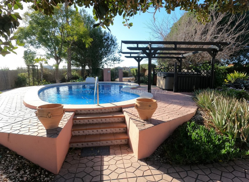 Casa de campo en La Campaneta