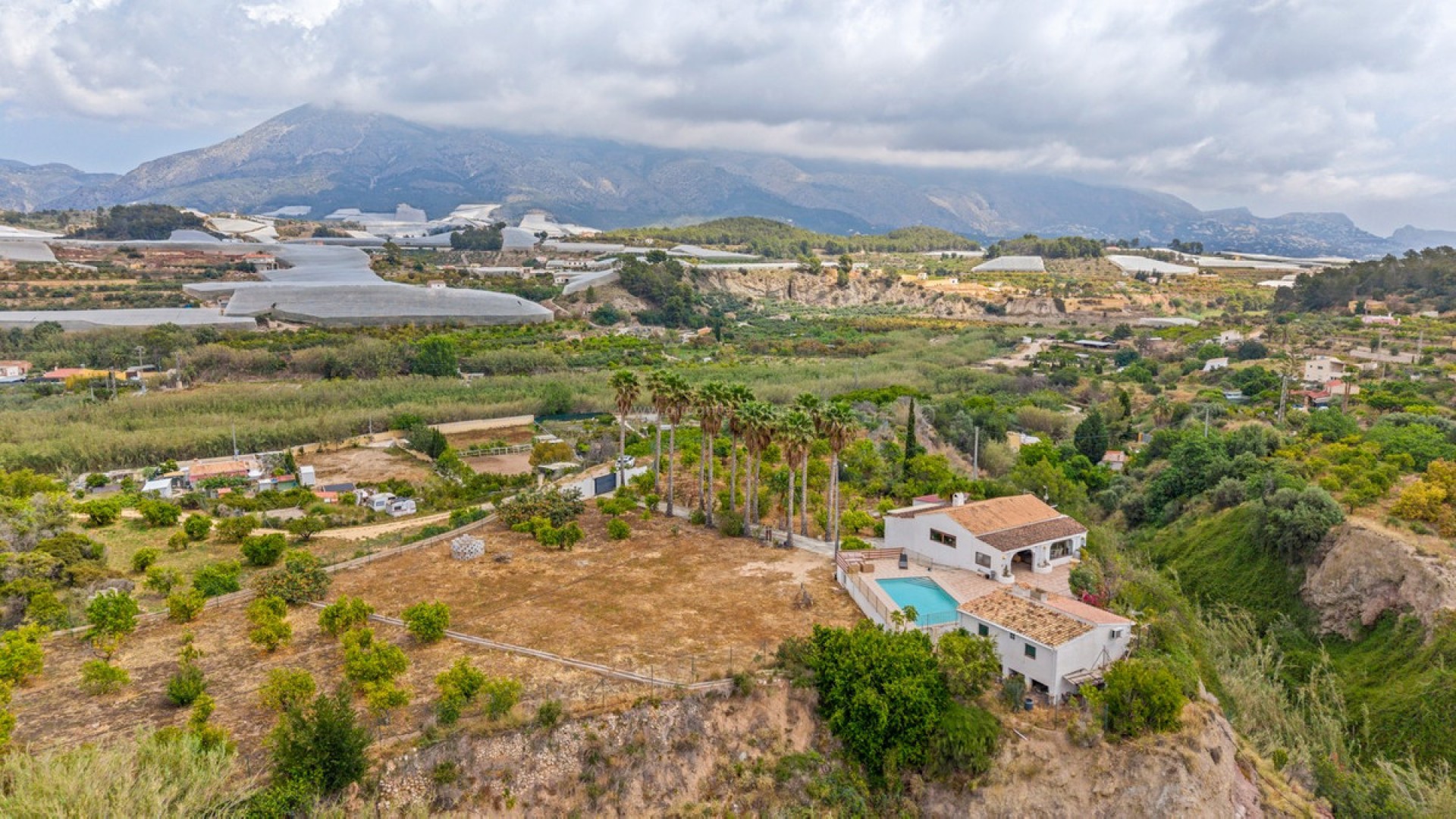 Casa de campo en La Nucia Centro
