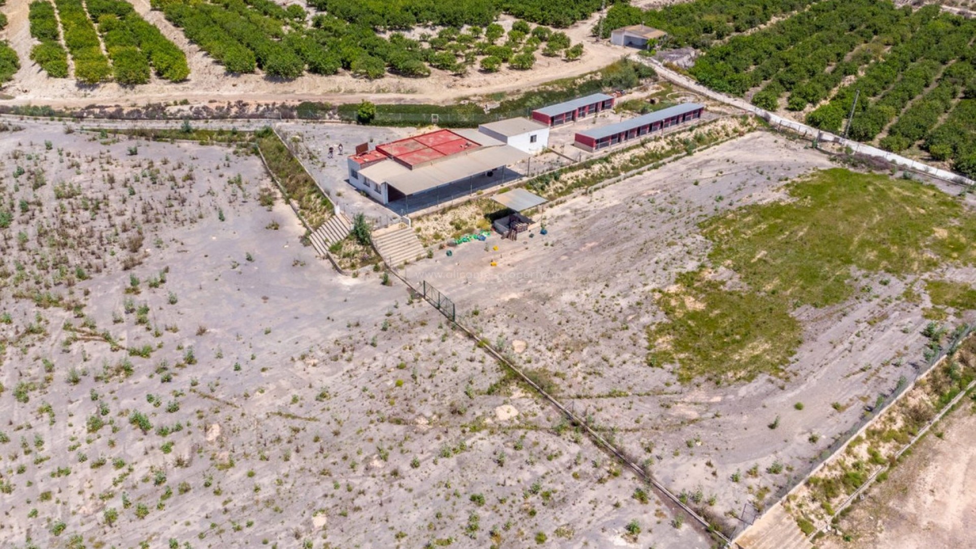 Casa de campo en Los Montesinos Centro
