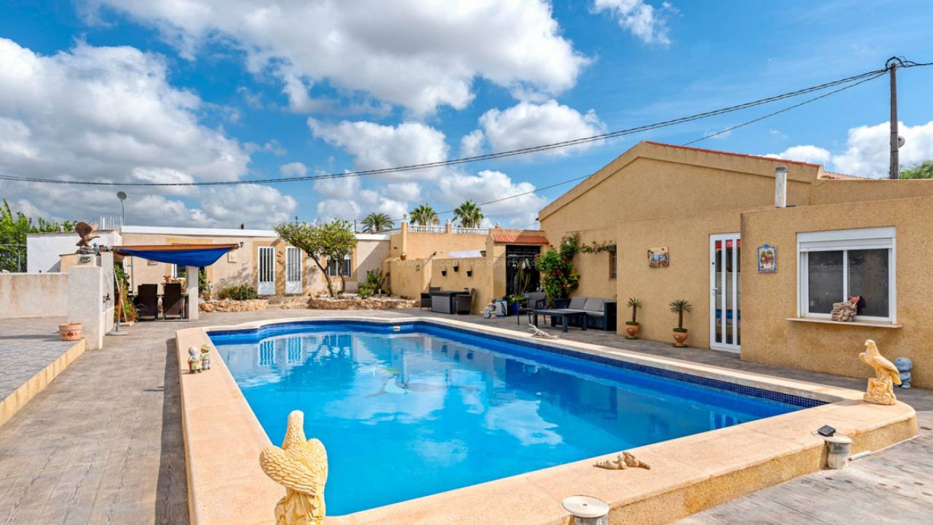 Casa de campo en Los Montesinos