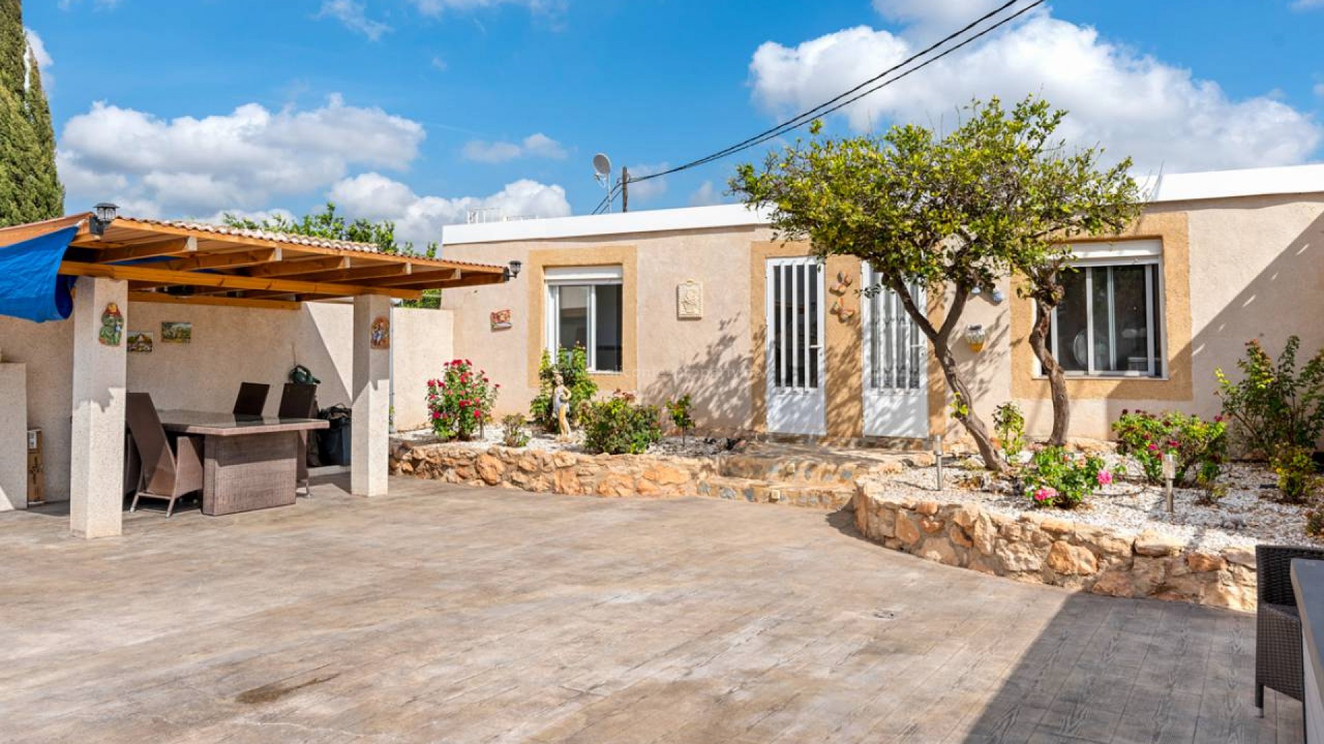 Casa de campo en Los Montesinos