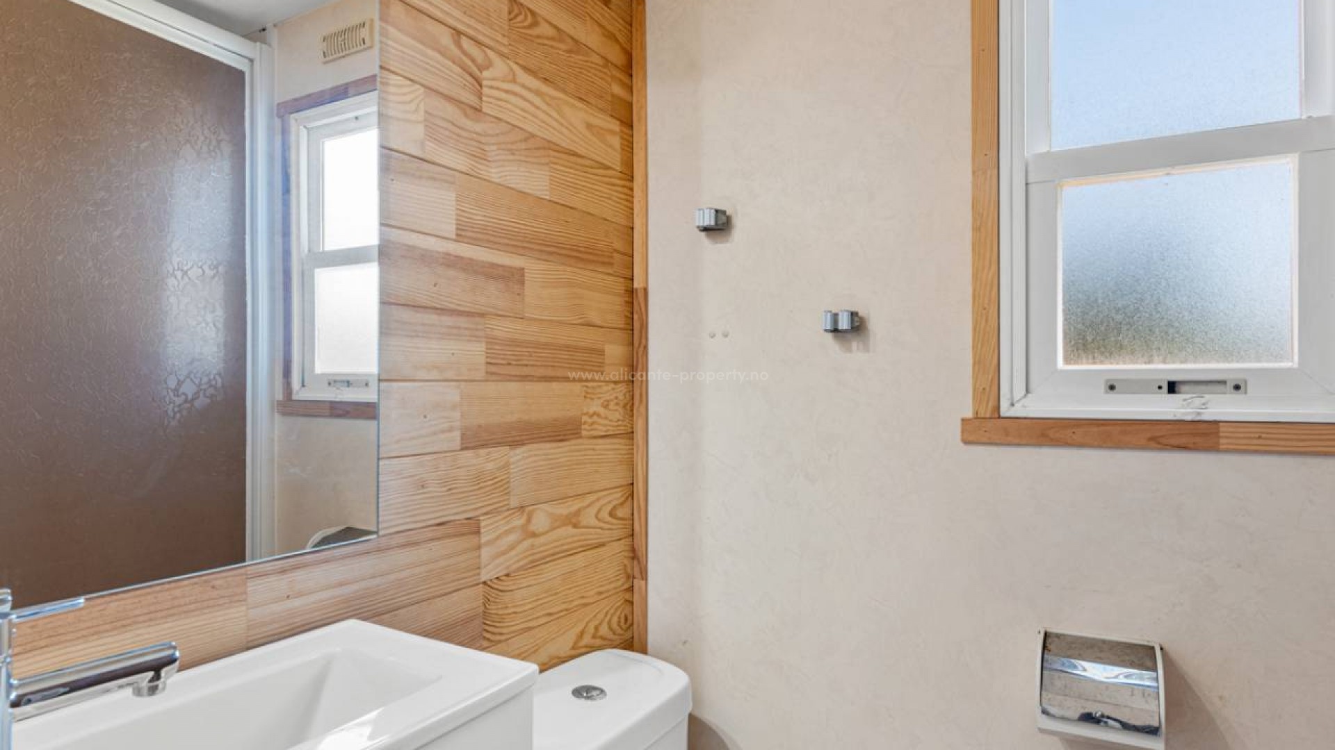 Casa de campo en Los Montesinos