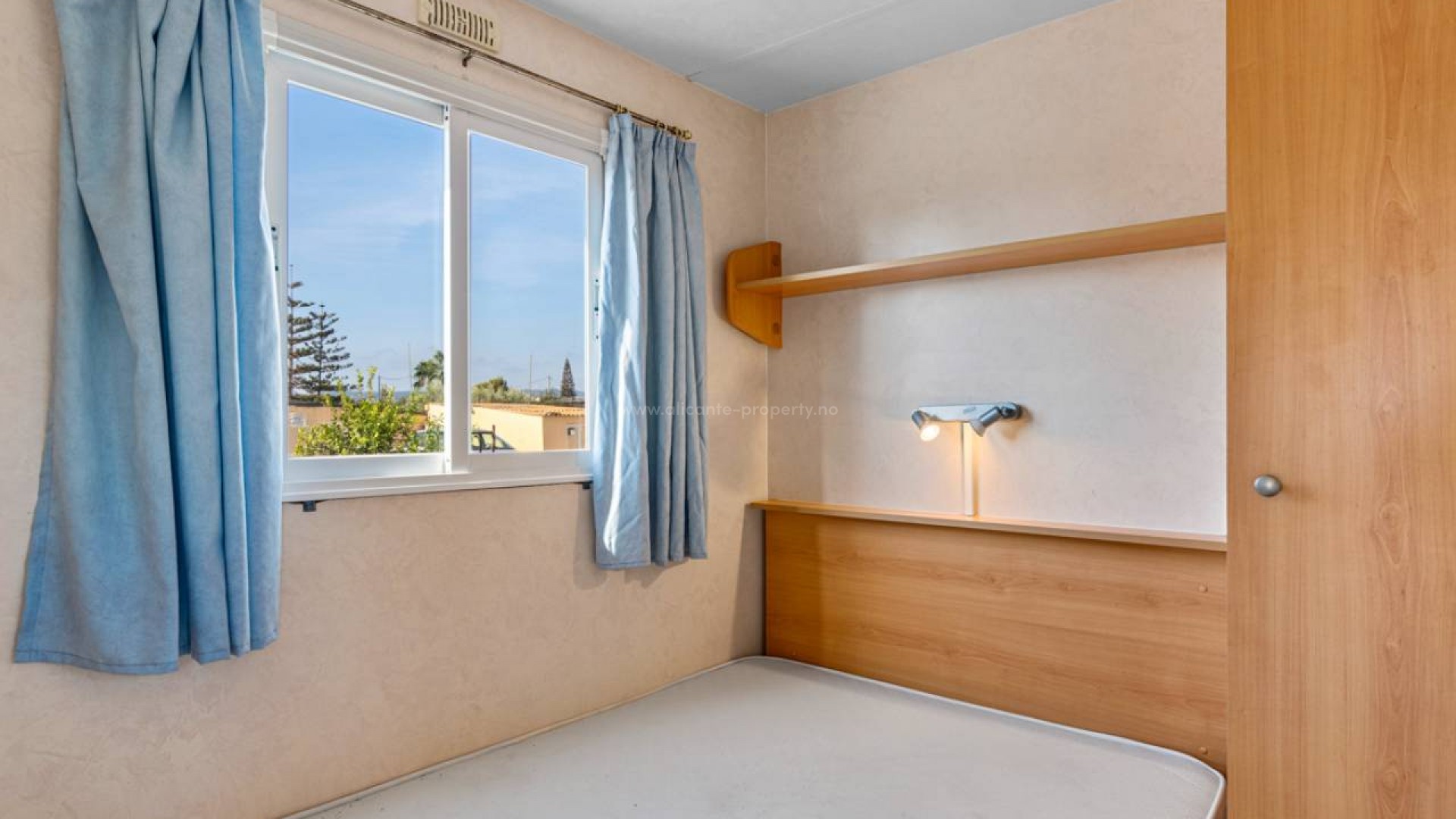 Casa de campo en Los Montesinos