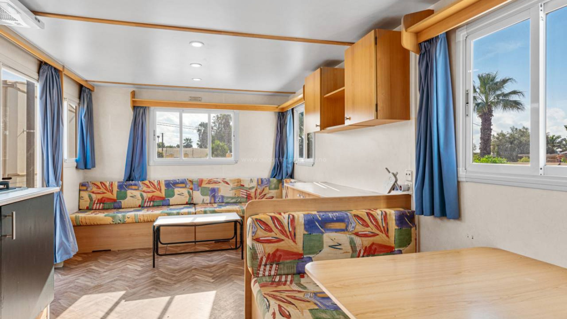 Casa de campo en Los Montesinos