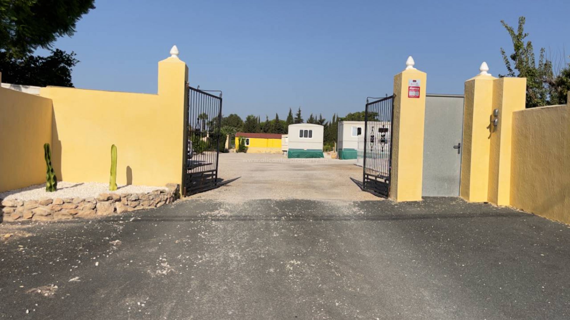 Casa de campo en Los Montesinos