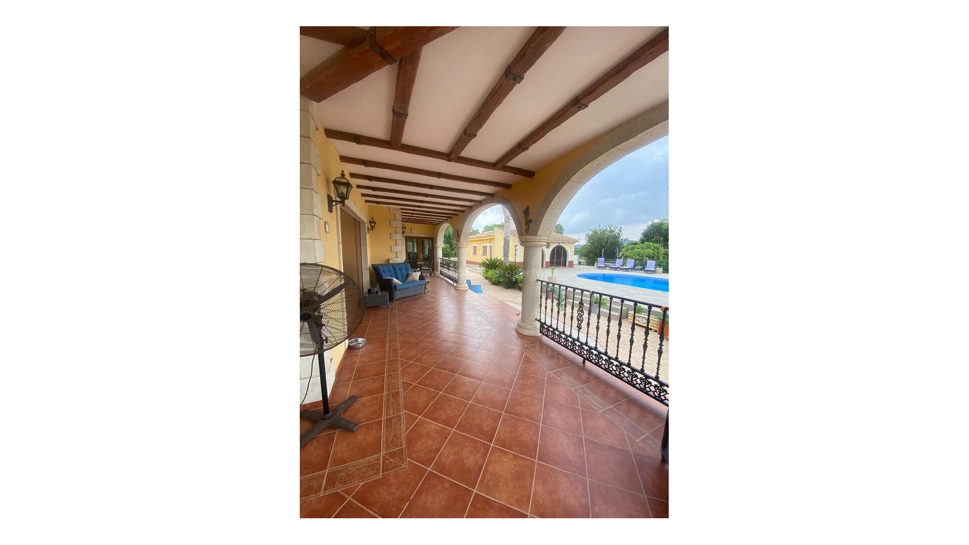 Casa de campo en Orihuela Centro