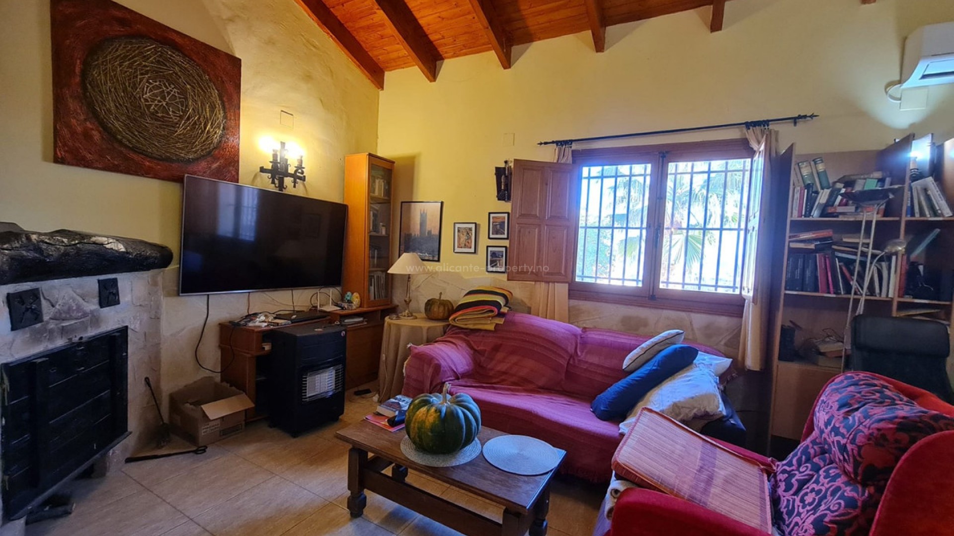 Casa de campo en Pinoso Centro