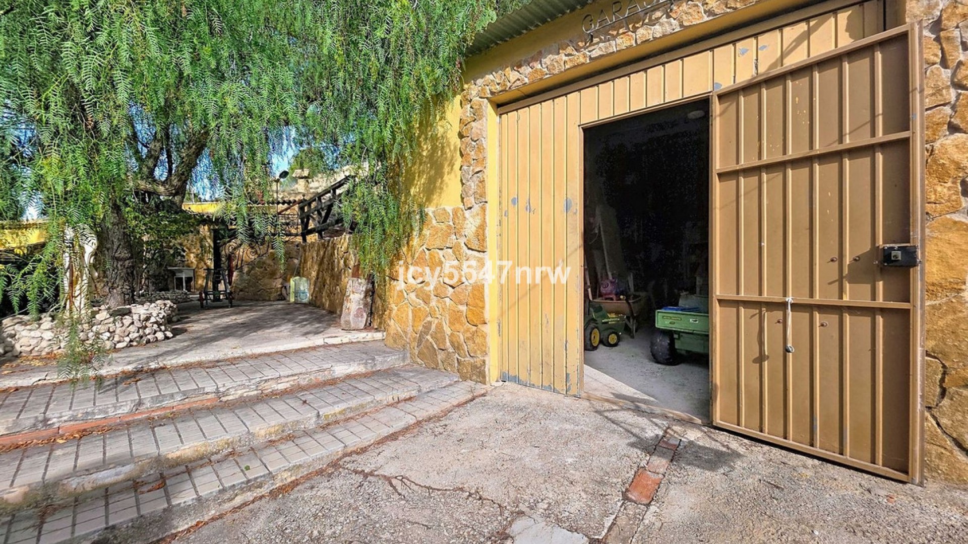 Casa de campo en Pinoso Centro