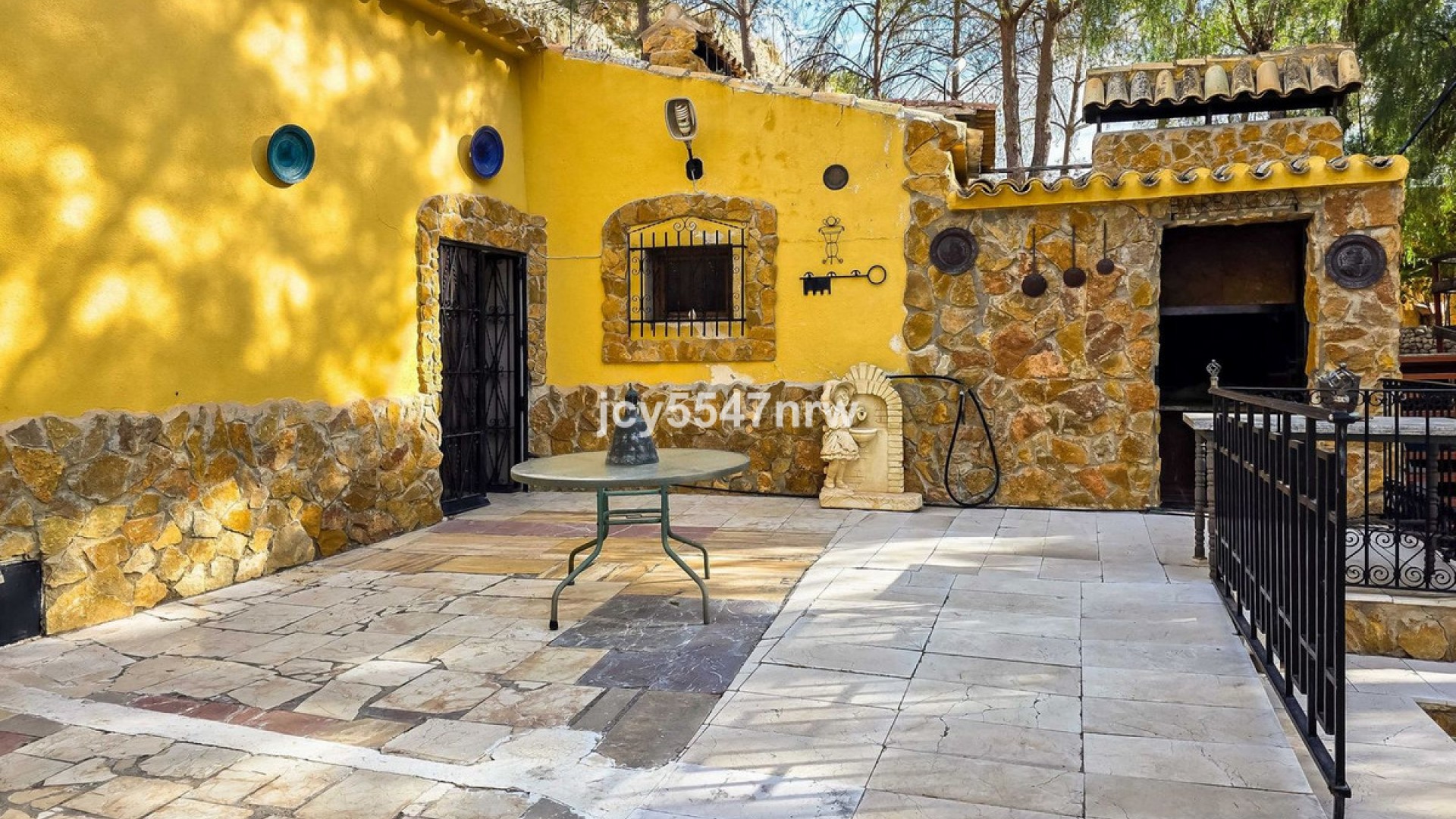 Casa de campo en Pinoso Centro