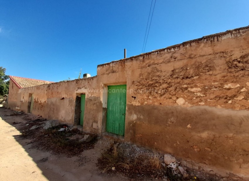 Casa de campo en Pinoso Centro