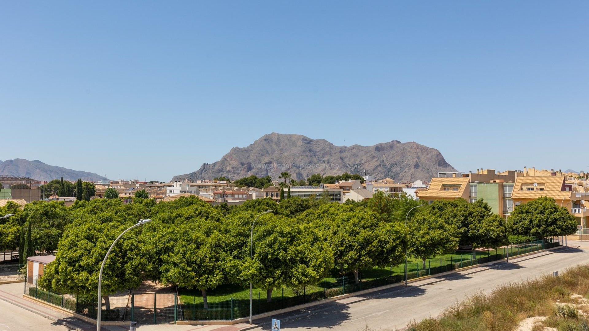 Casa de Pueblo en pueblo