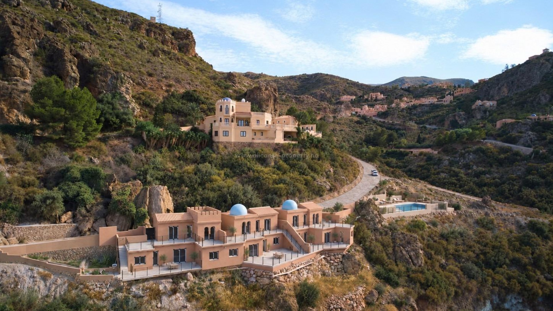 Casa de Pueblo en Urbaniz. Cortijo Cabrera