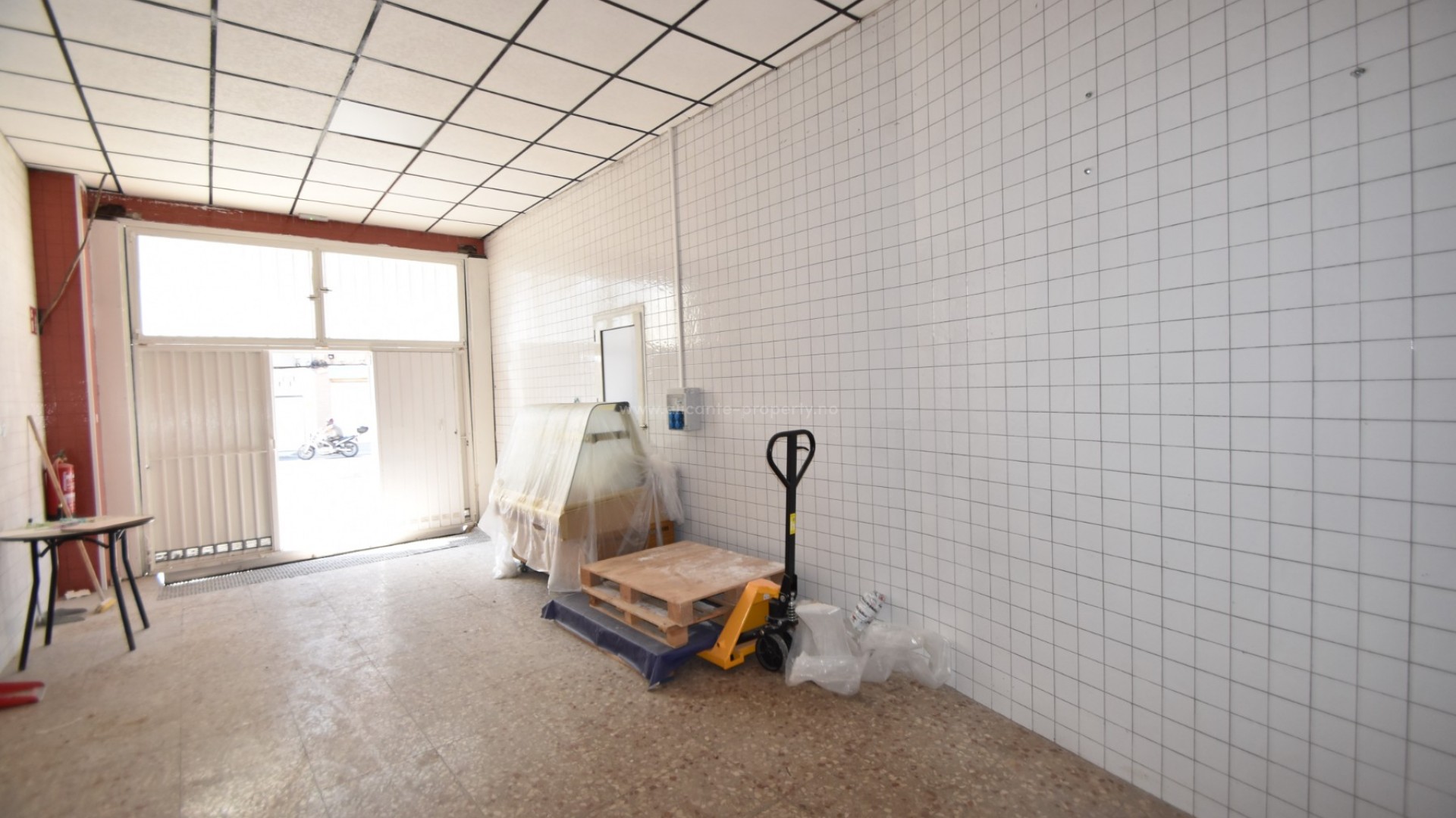 Comercial en Almoradí