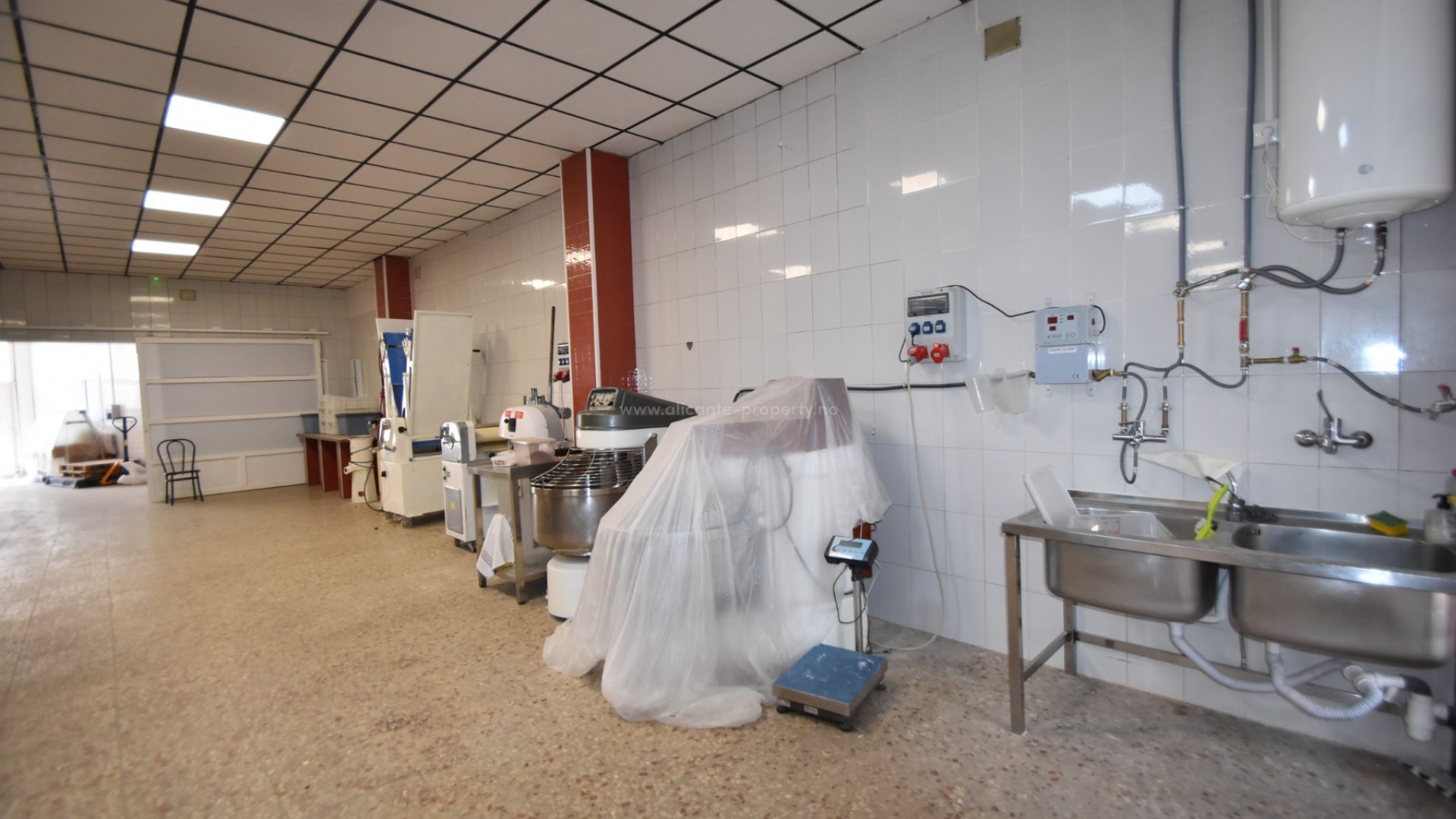 Comercial en Almoradí