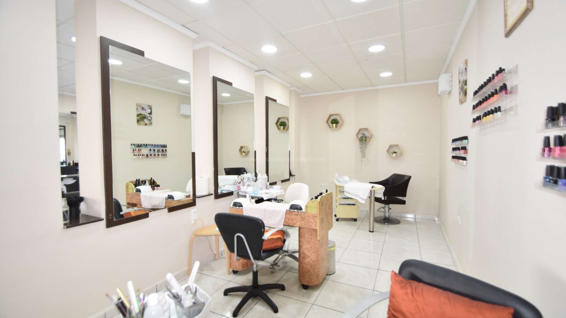 Comercial en Center