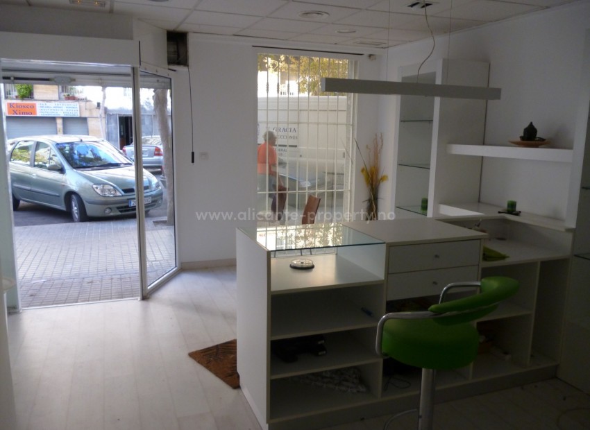 Comercial en Elche