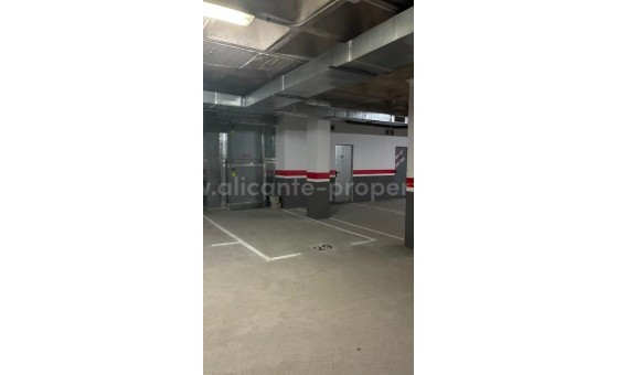 Comercial - Reventa - Algorfa -
                Village