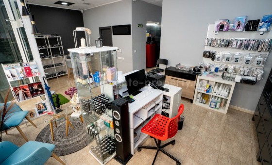 Comercial - Reventa - Torrevieja -
                Torrevieja