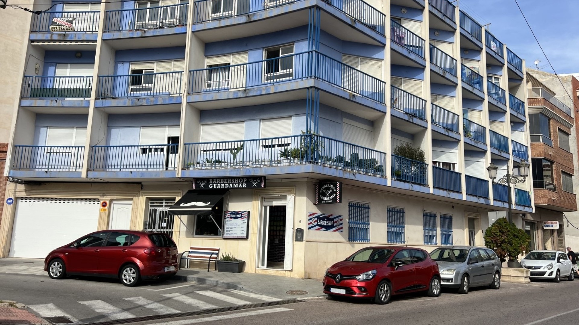 Commercial in Guardamar del Segura