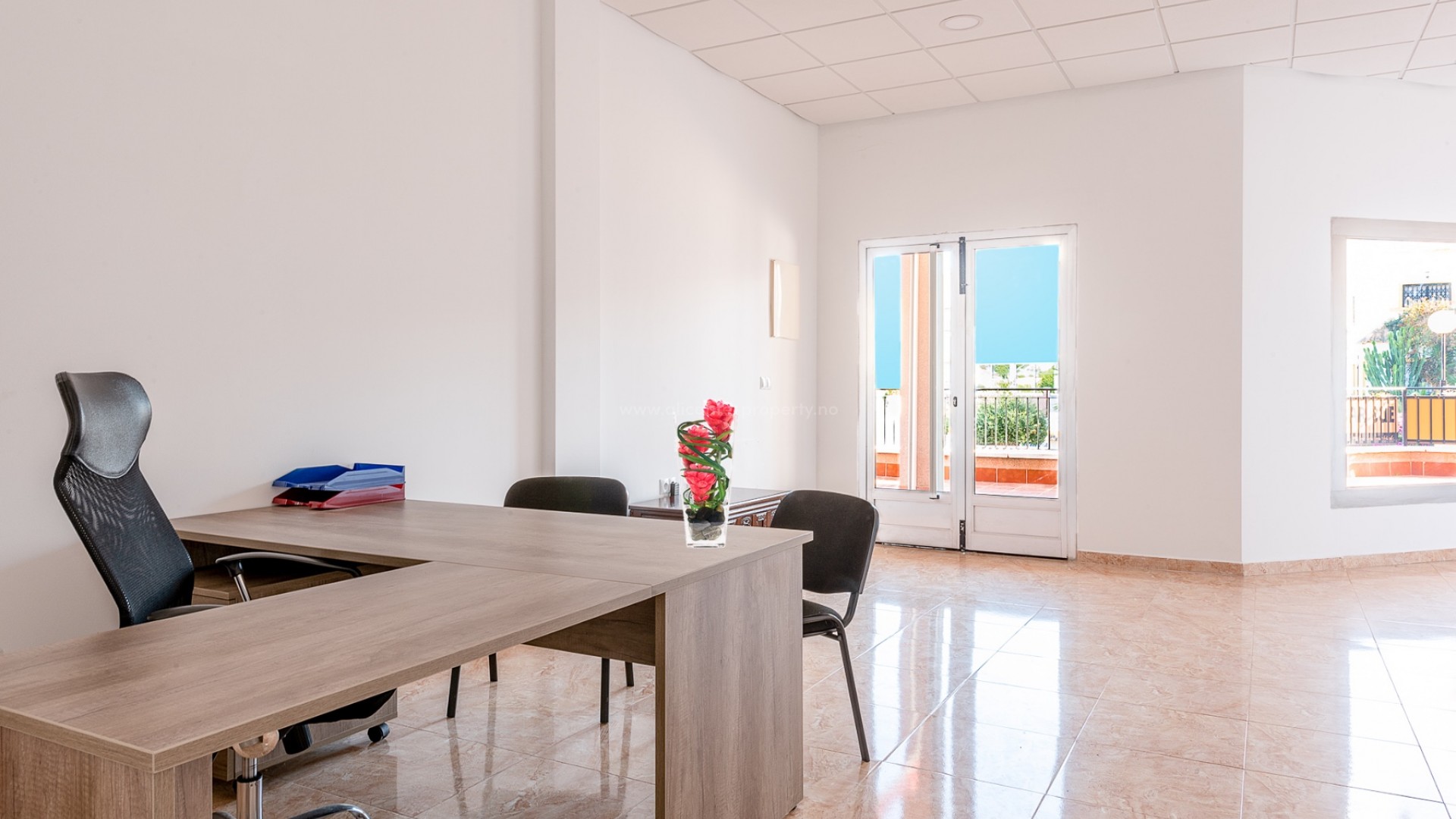 Commercial in Orihuela Costa