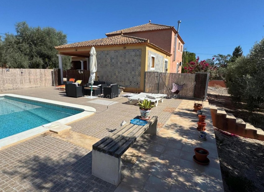 Country House in Albatera Centro