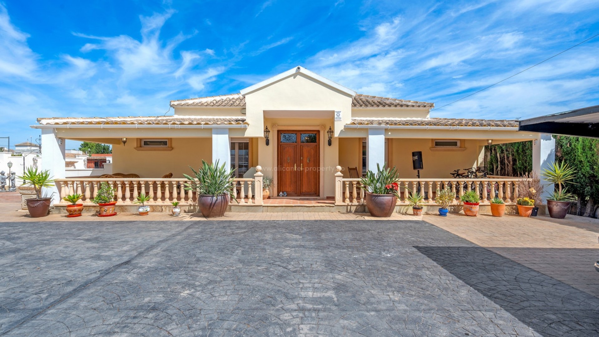 Country House in Almoradi Centro