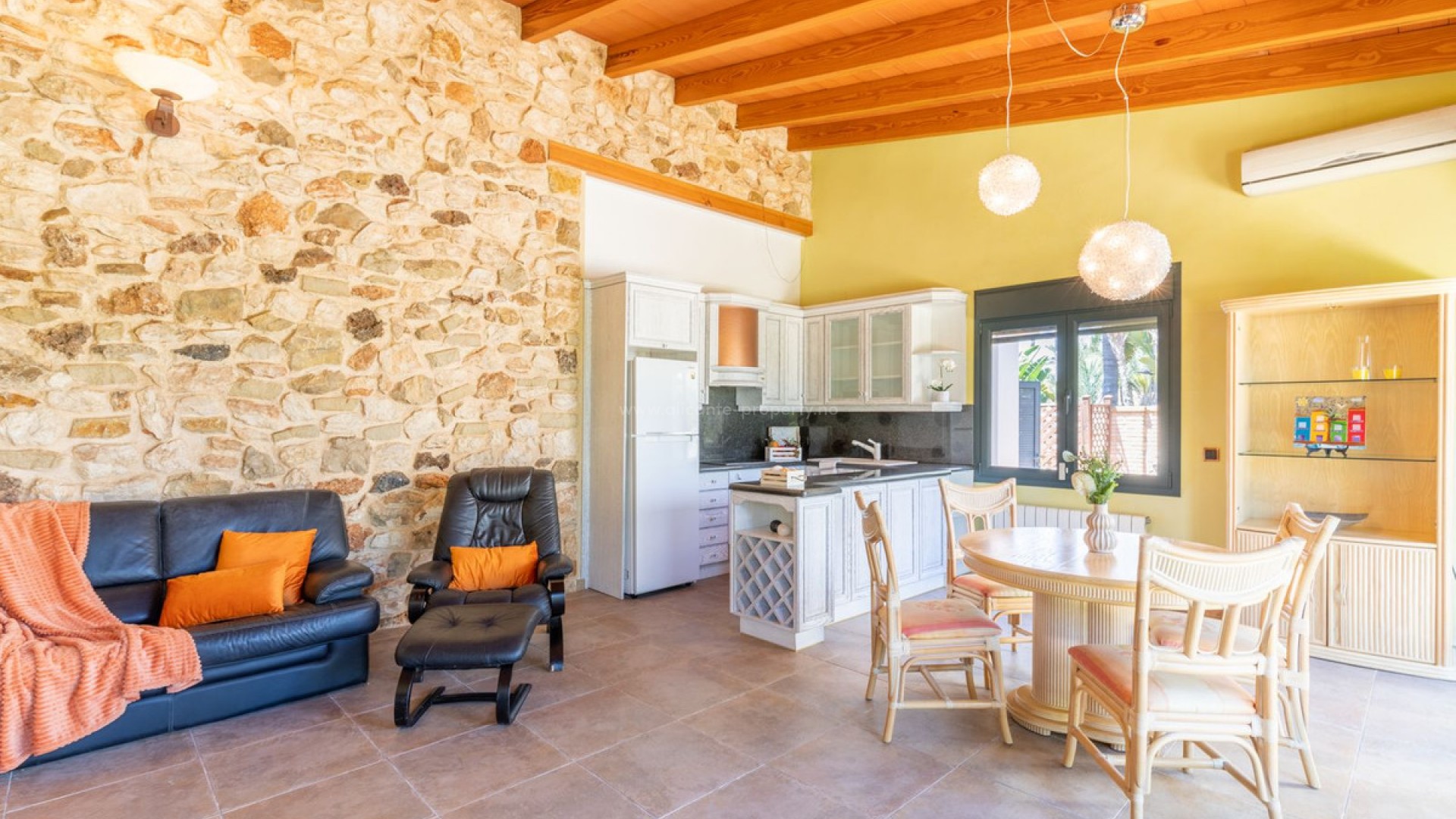 Country House in Benimarco