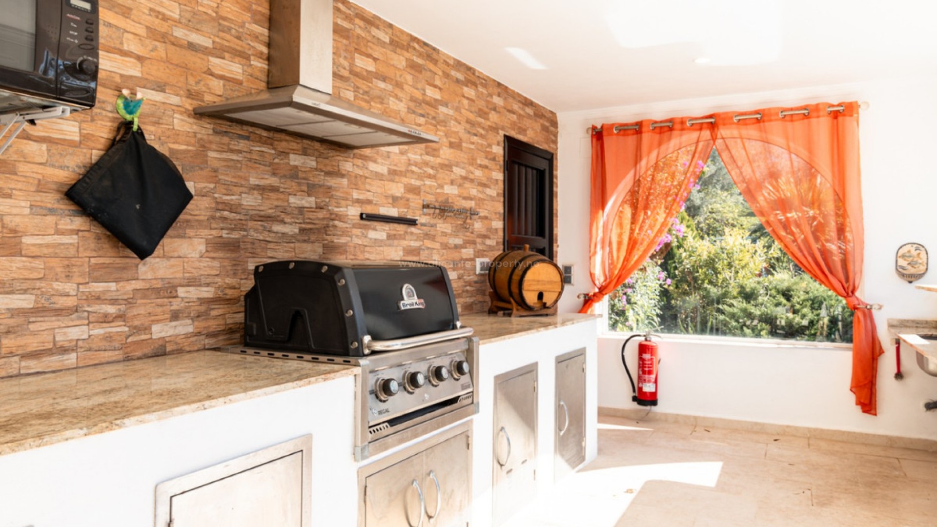 Country House in Canor