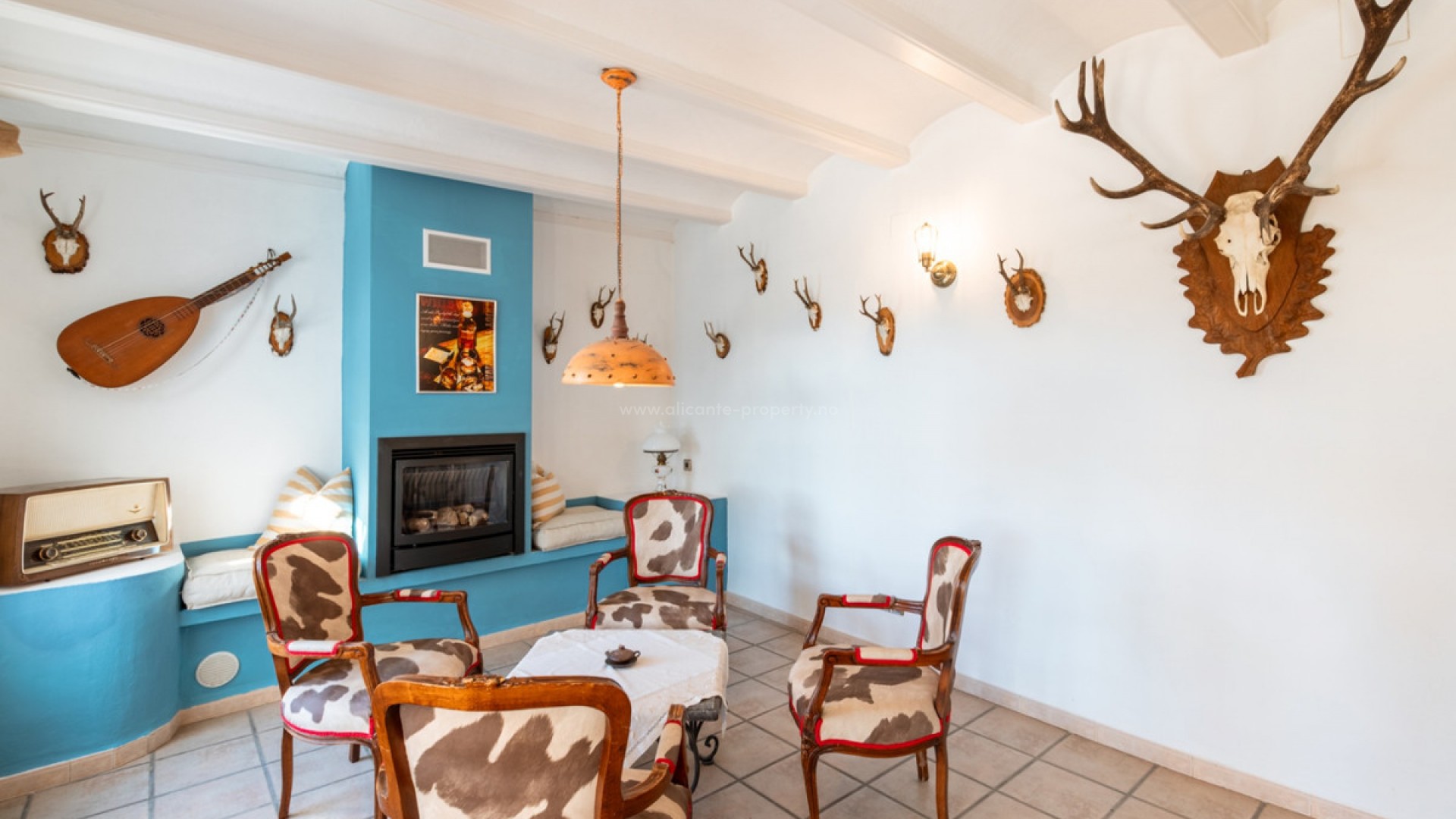 Country House in Canor