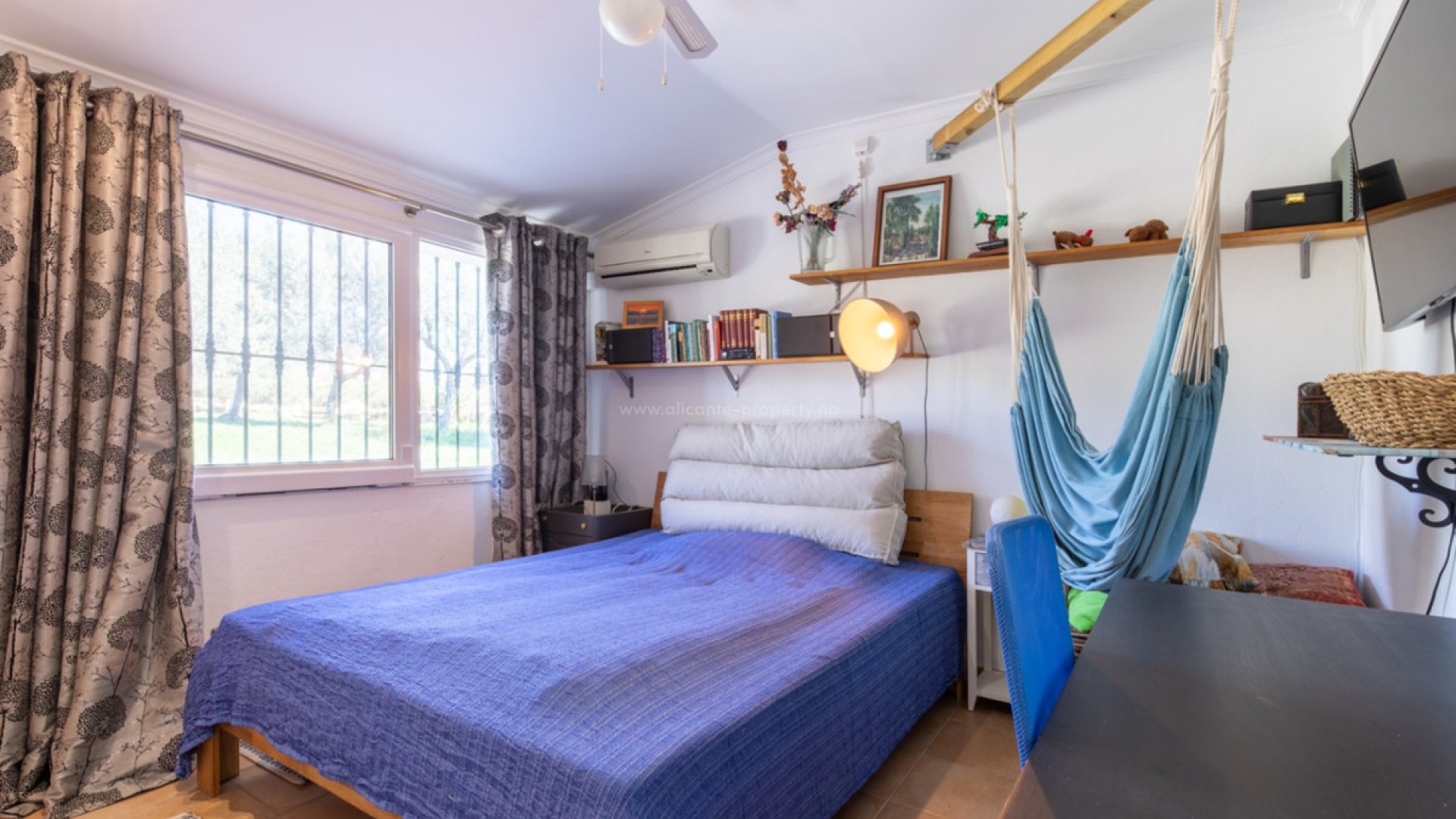 Country House in Canor