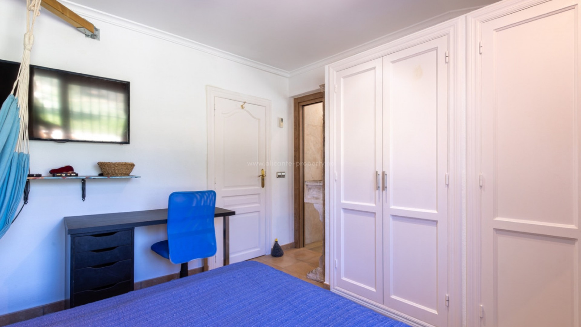 Country House in Canor