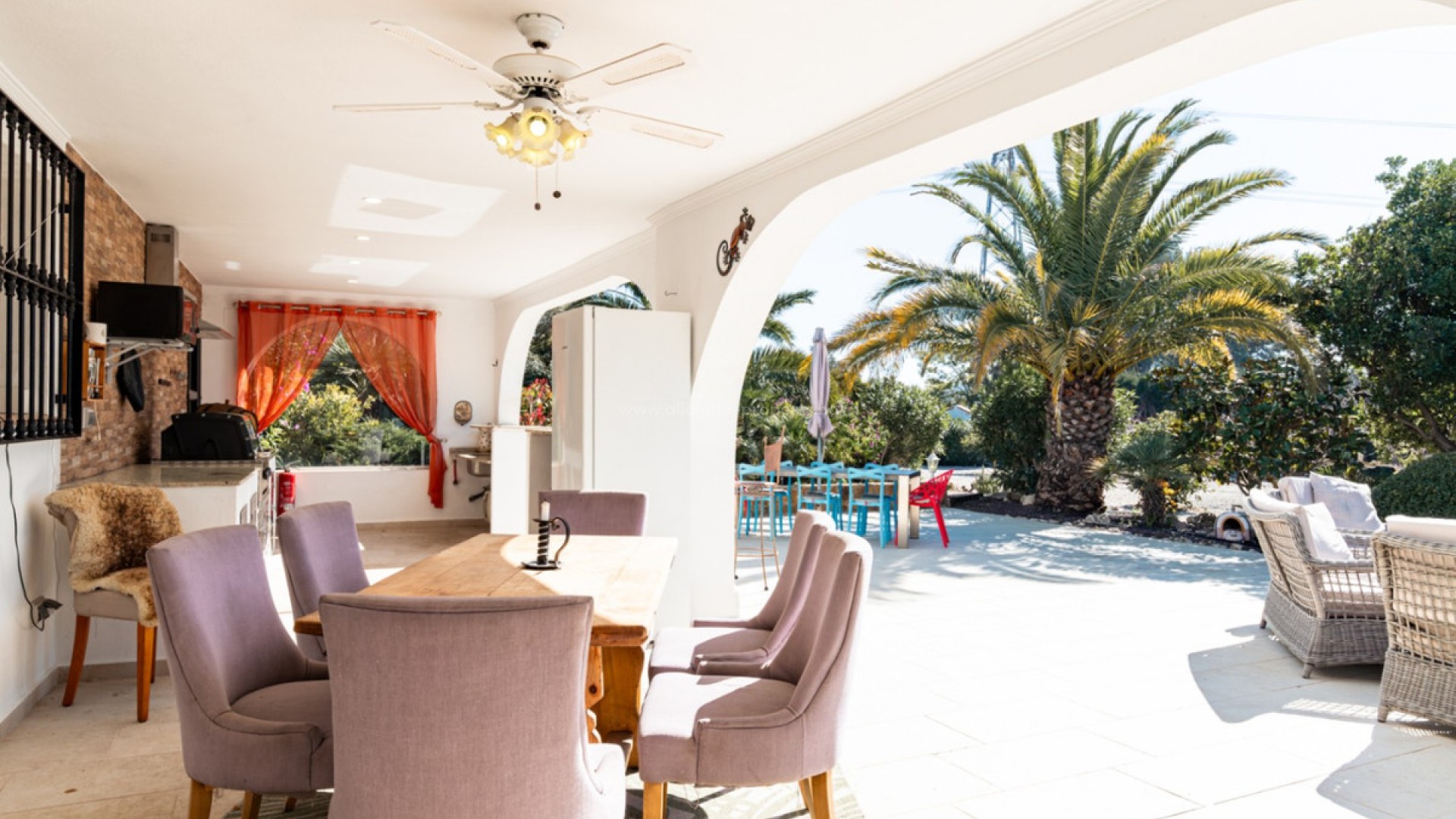 Country House in Canor