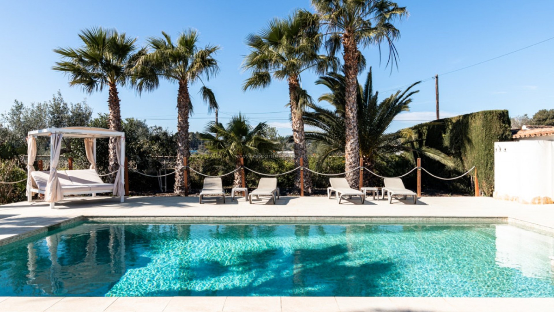 Country House in Canor