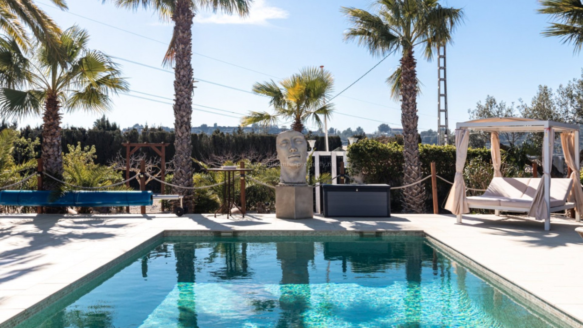 Country House in Canor