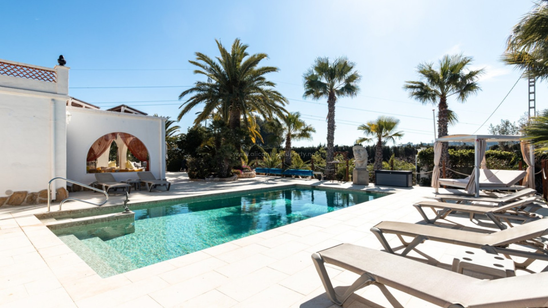 Country House in Canor