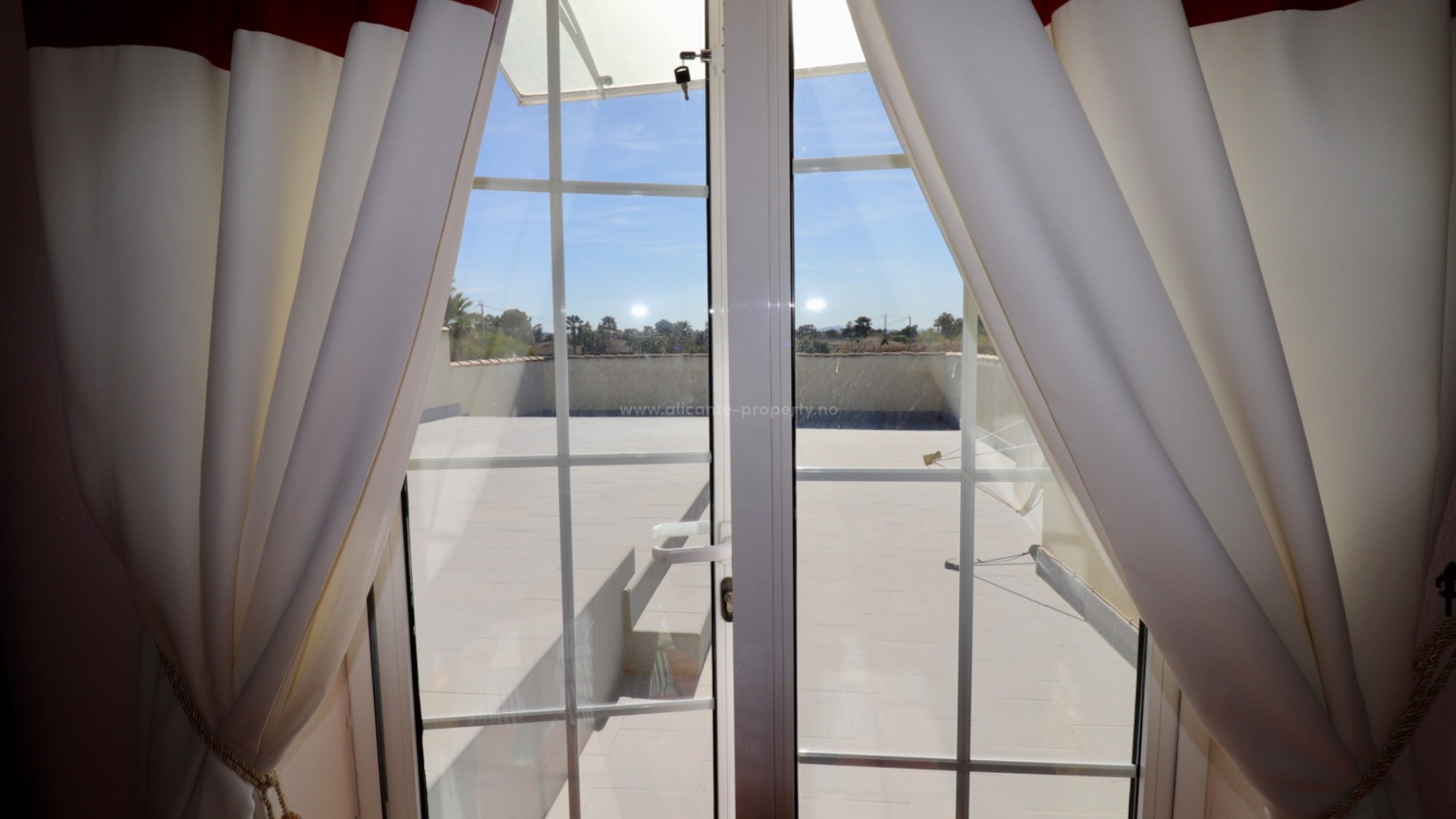 Country House in Catral