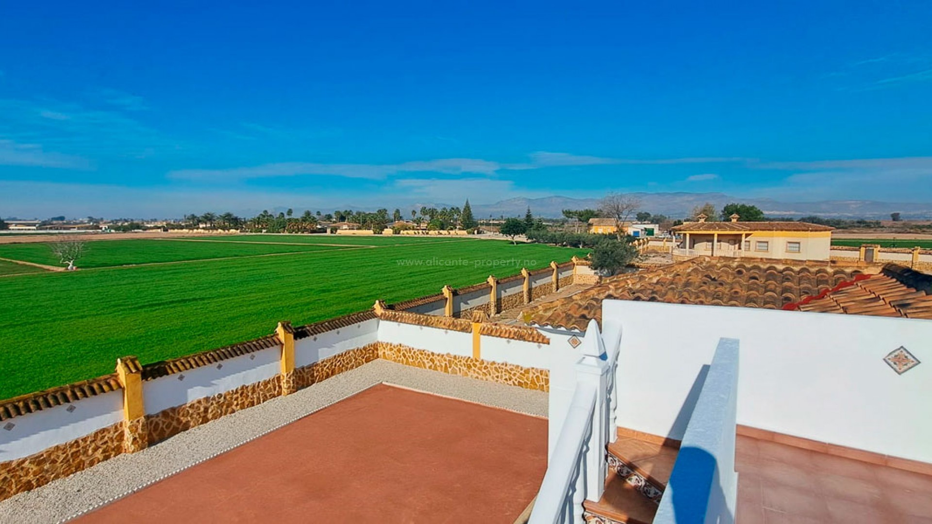 Country House in Catral