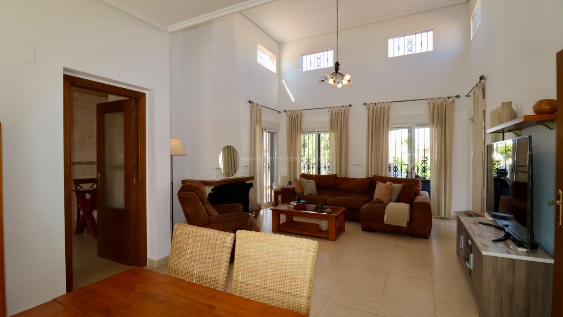 Country House in Catral