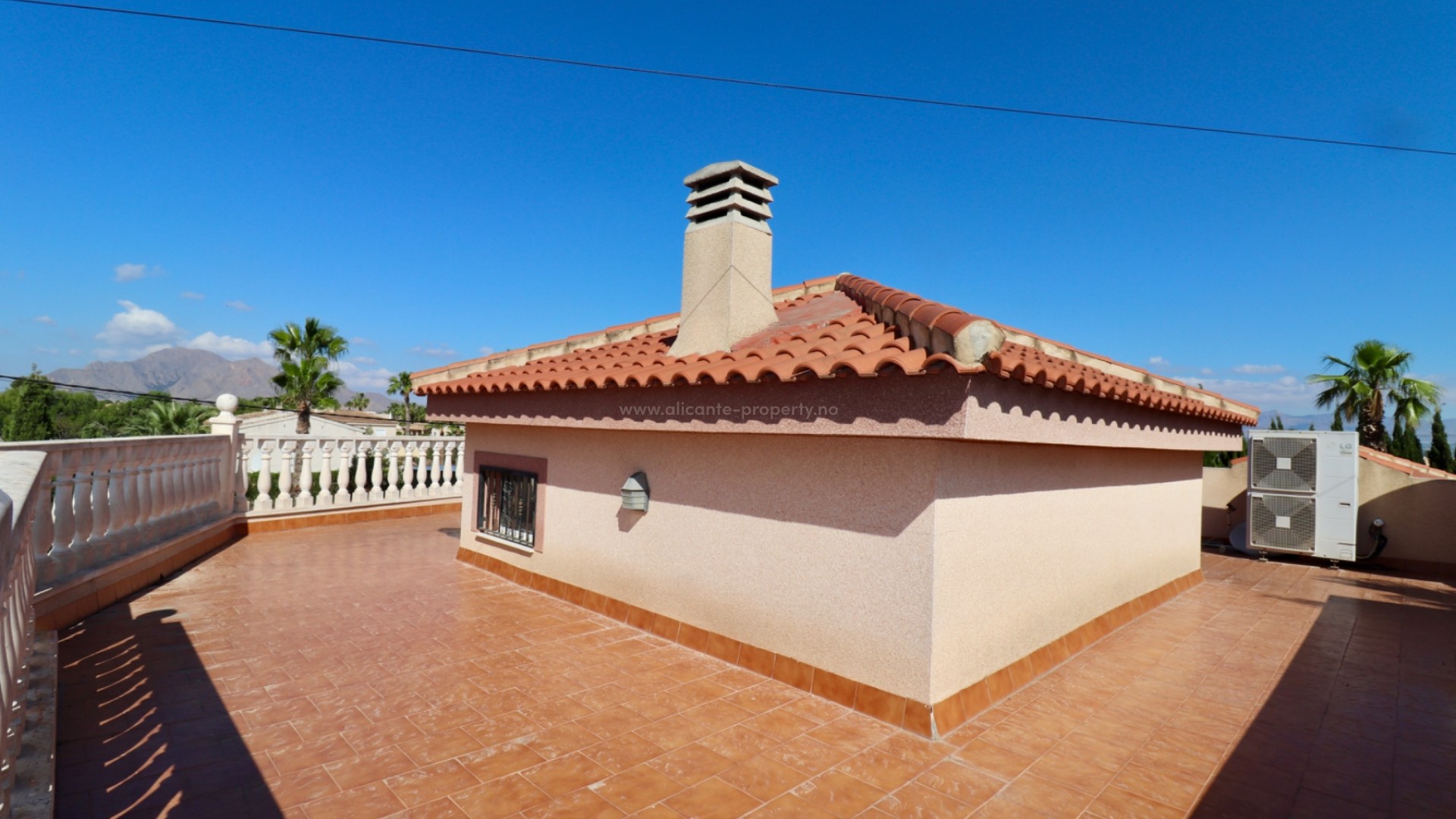 Country House in Catral