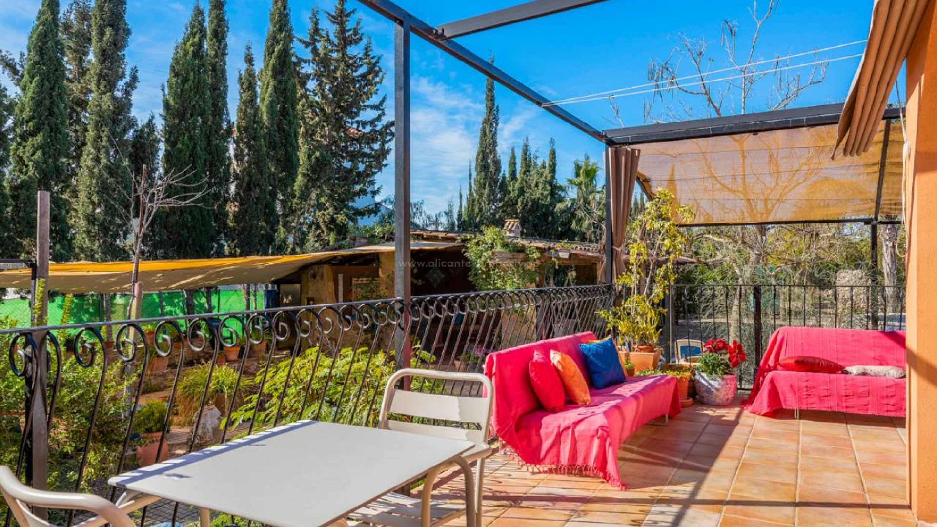 Country House in Catral