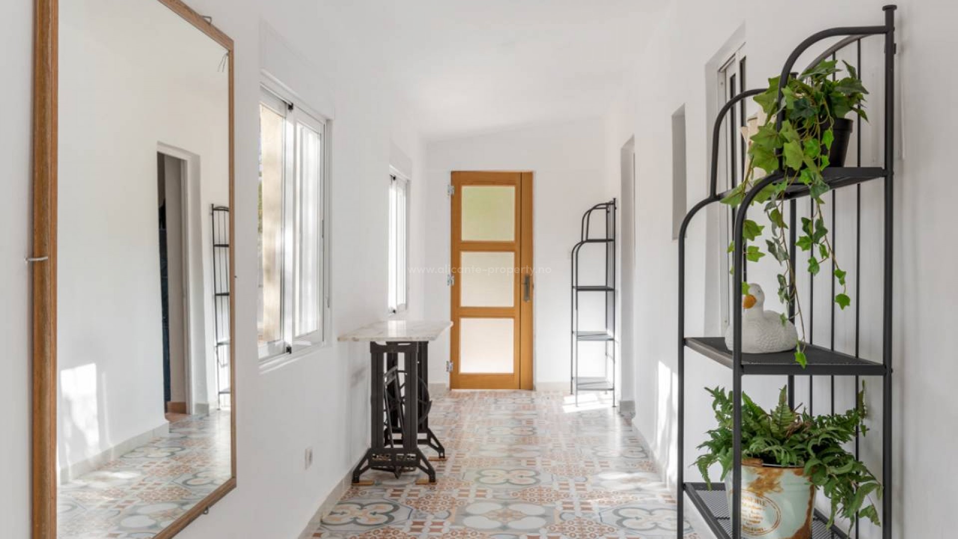 Country House in Catral