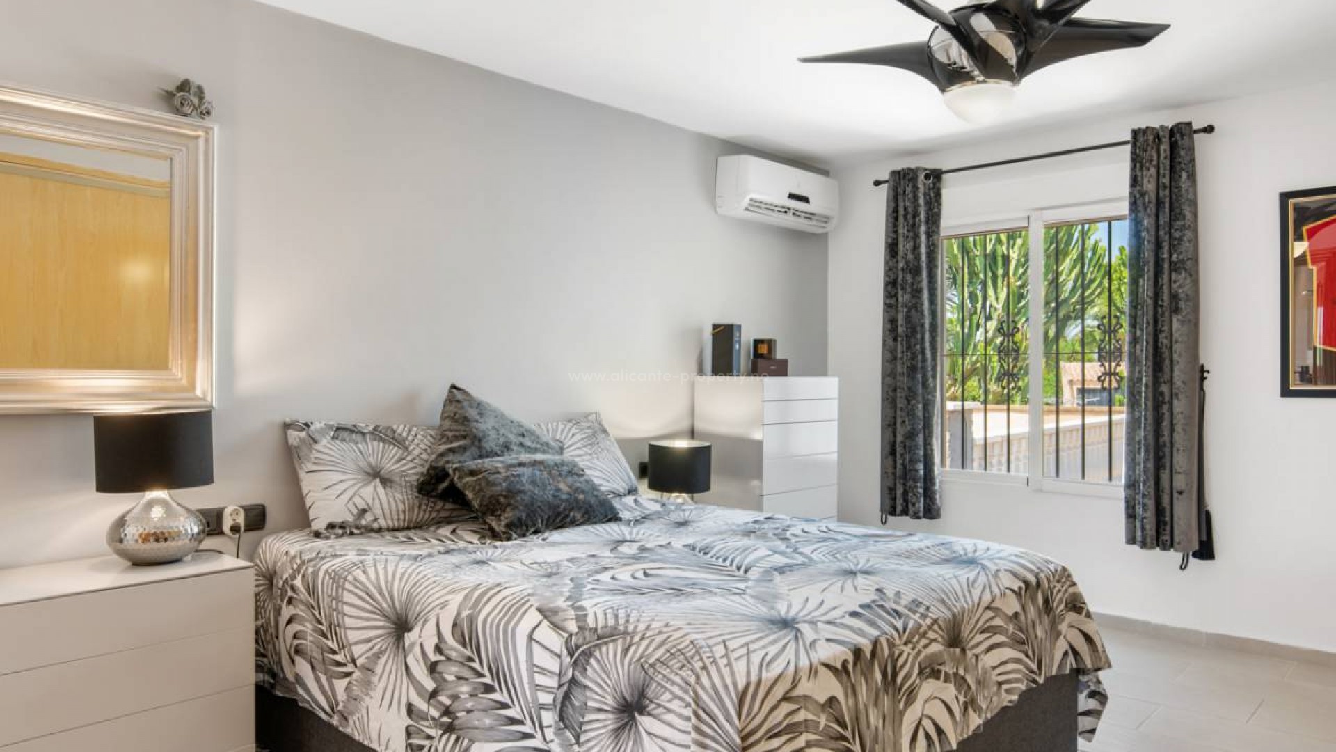 Country House in Catral