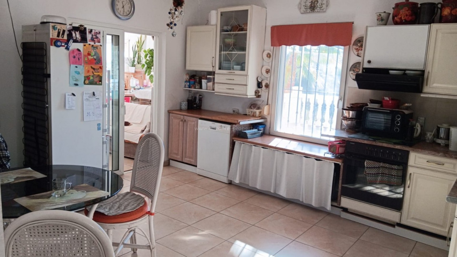 Country House in Cautivador