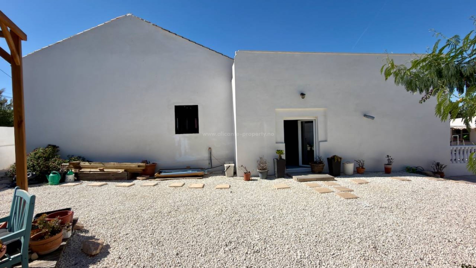 Country House in Dolores