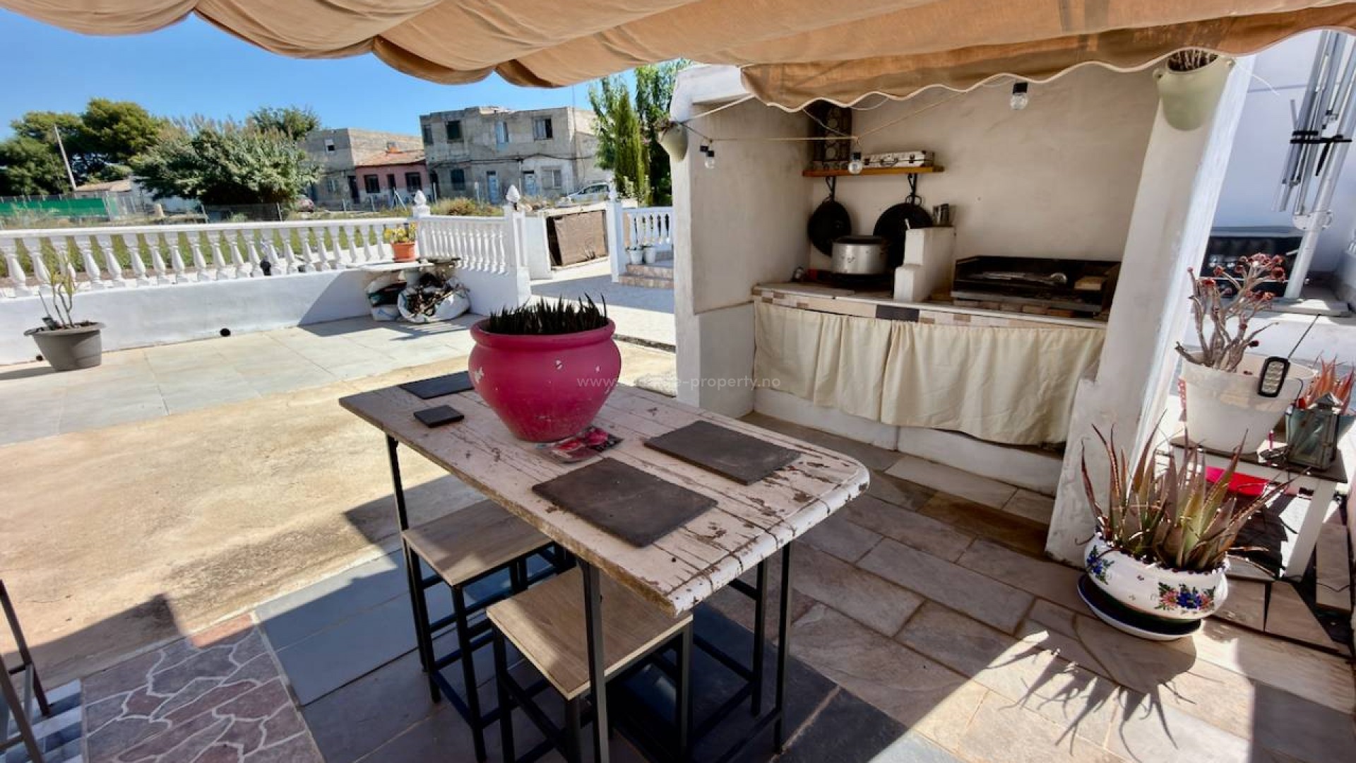 Country House in Dolores