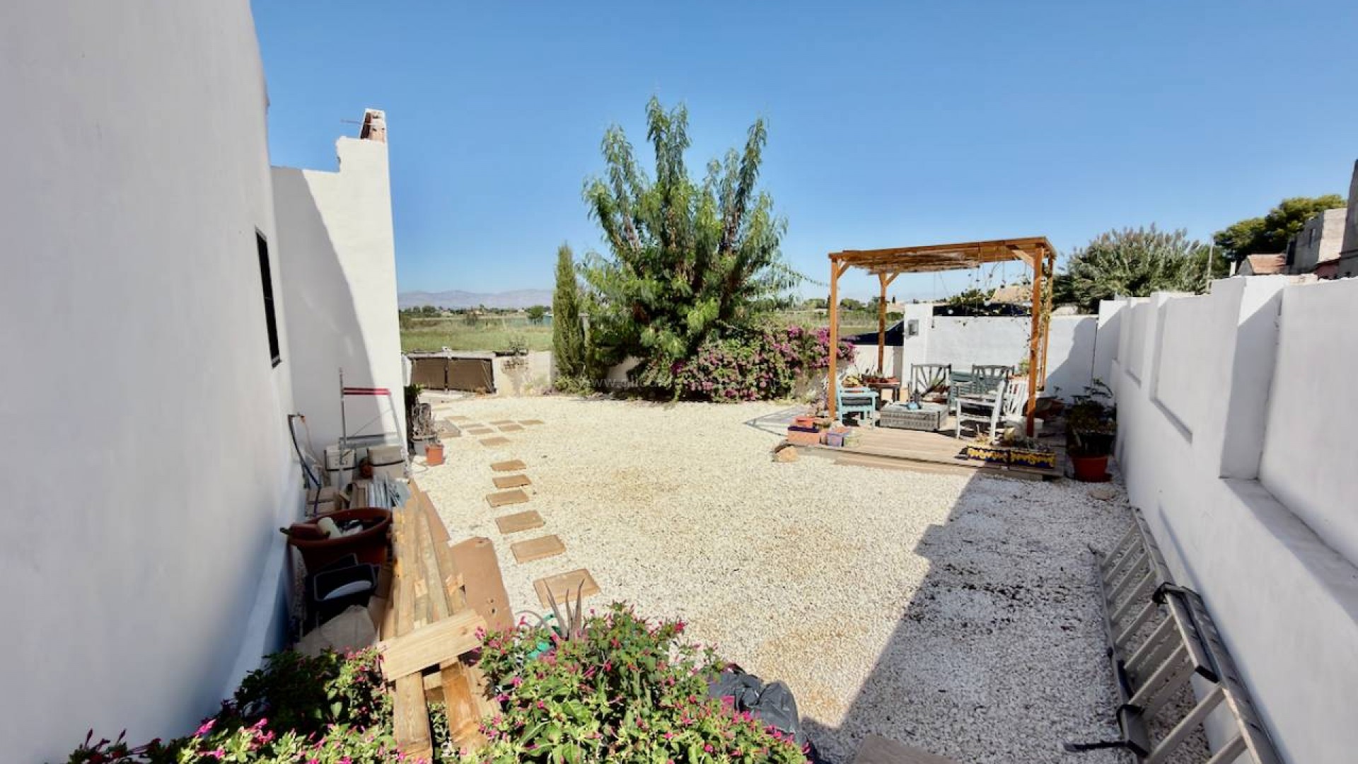 Country House in Dolores
