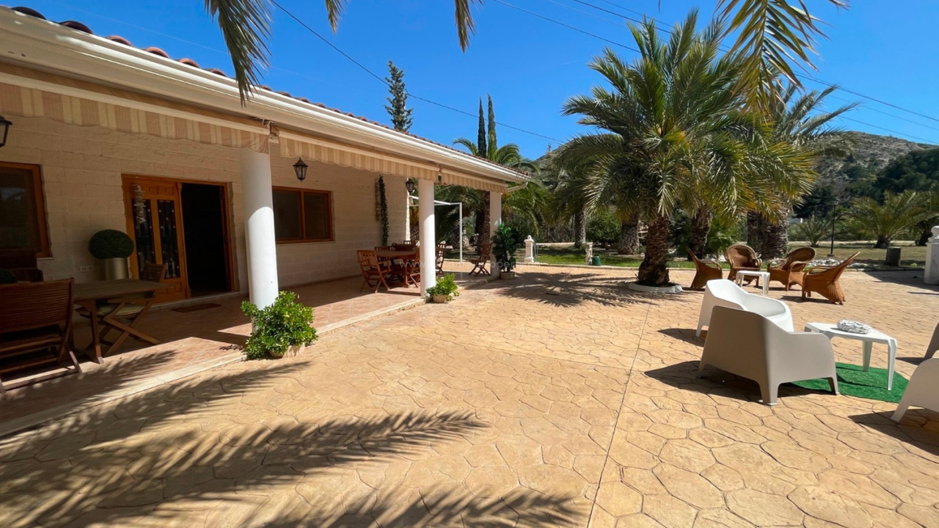 Country House in Elda Centro