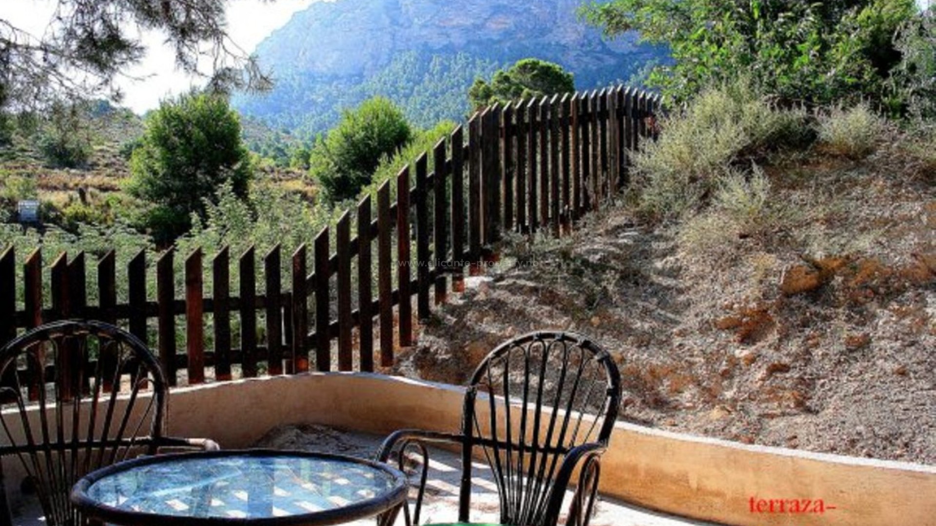 Country House in Gea y Truyols