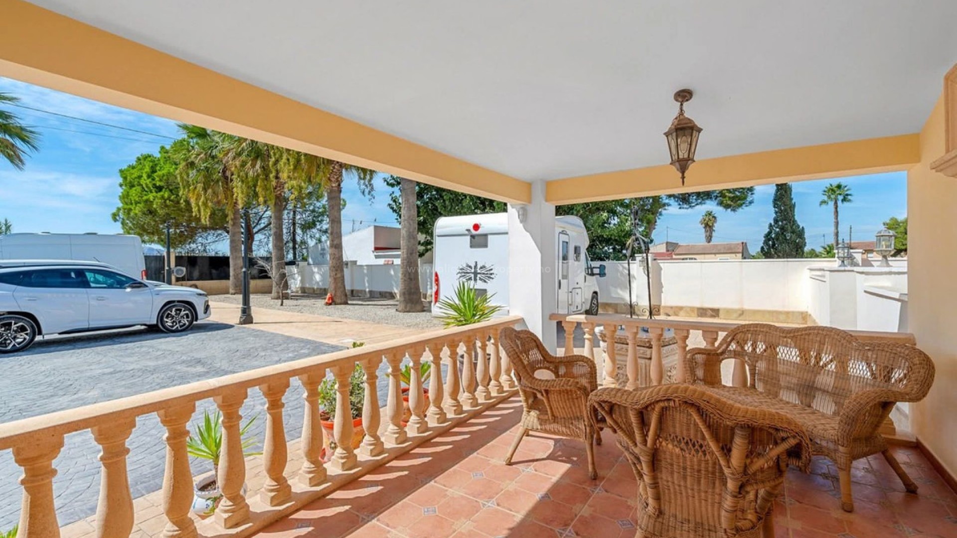 Country House in Heredades